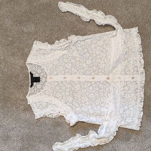 Marc Jacobs white button down floral sleeveless top with ruffle shoulder trim